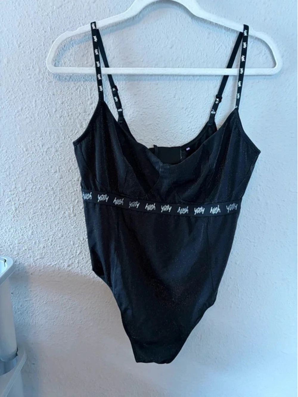 Yitty shiny bodysuit XL